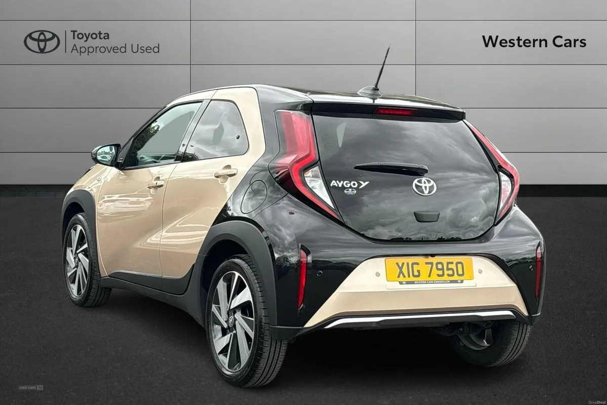 Toyota Aygo X 1.0 VVT-i Exclusive Euro 6 (s/s) 5dr - Image 4