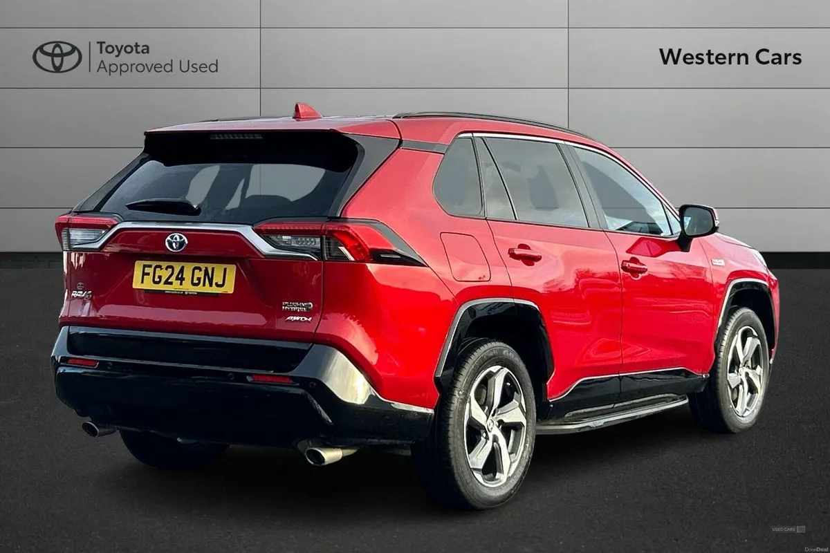 Toyota RAV4 2.5 VVT 18.1kWh Design CVT 4WD Euro 6 - Image 2