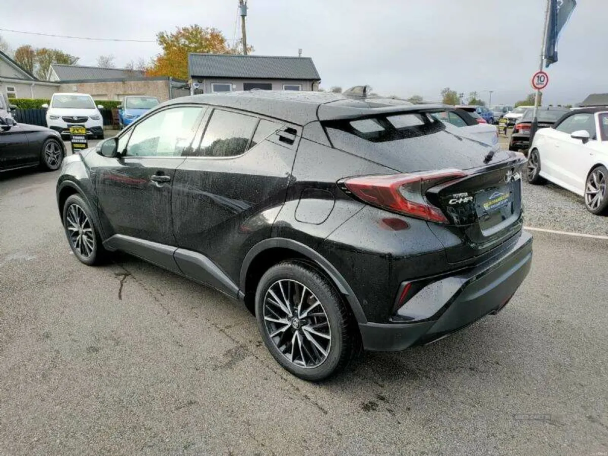Toyota C-HR Excel - Image 3