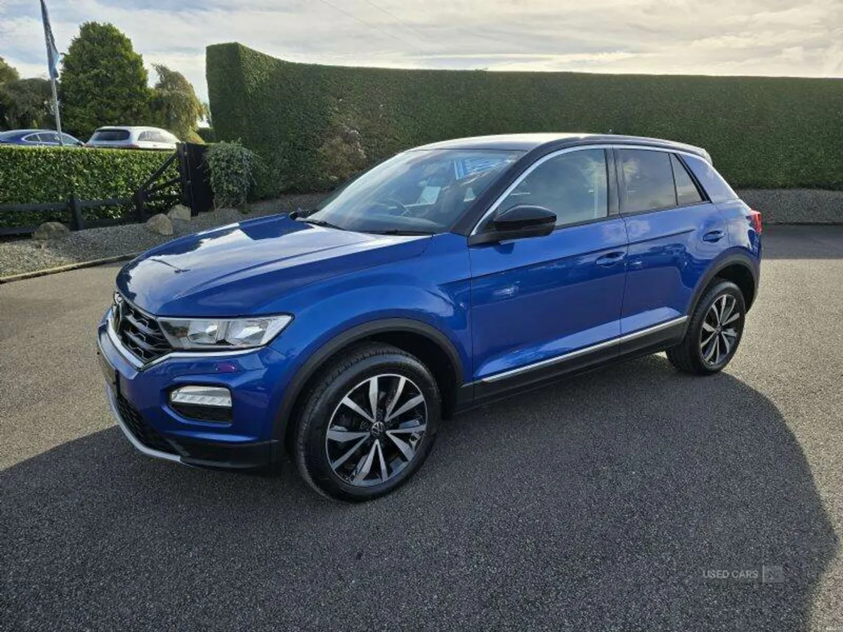 Volkswagen T-Roc Design - Image 2