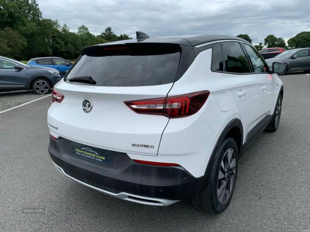 Vauxhall Grandland X SRi Nav - Image 5