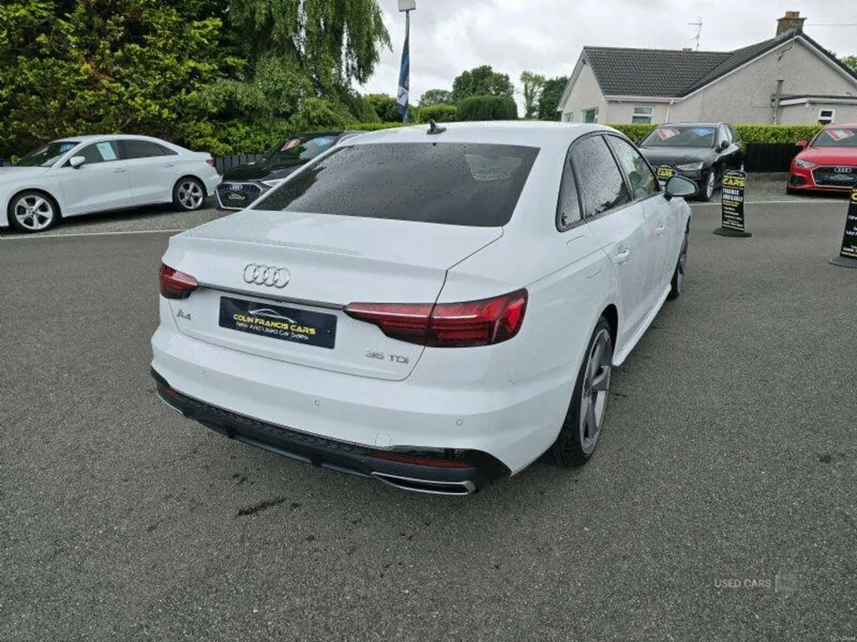 Audi A4 Black Edition - Image 4