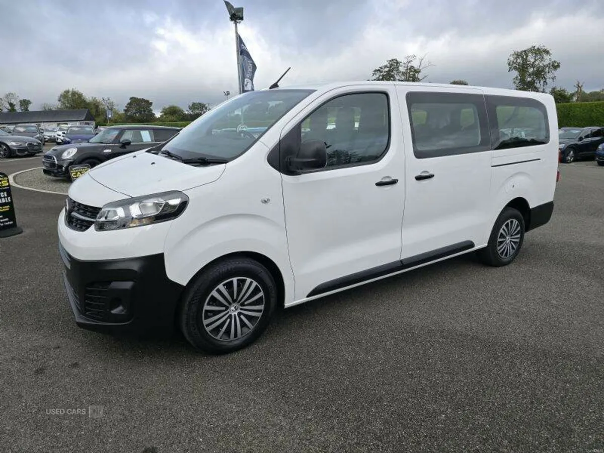 Vauxhall Vivaro Edition L - Image 2