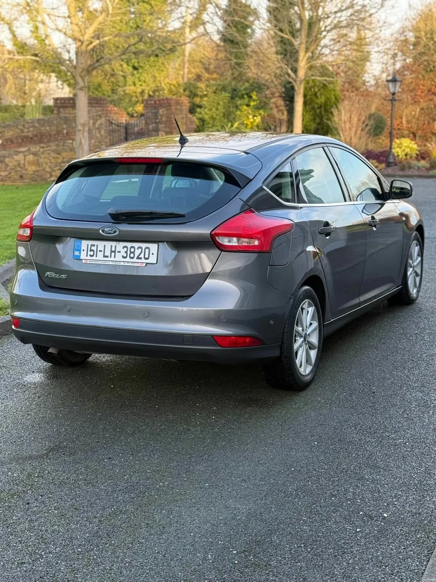 Ford Focus 2015 - Image 3