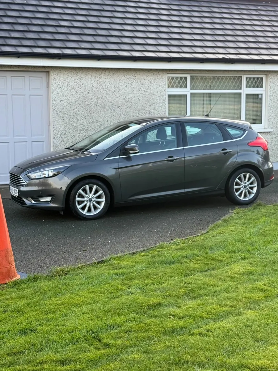 Ford Focus 2015 - Image 4