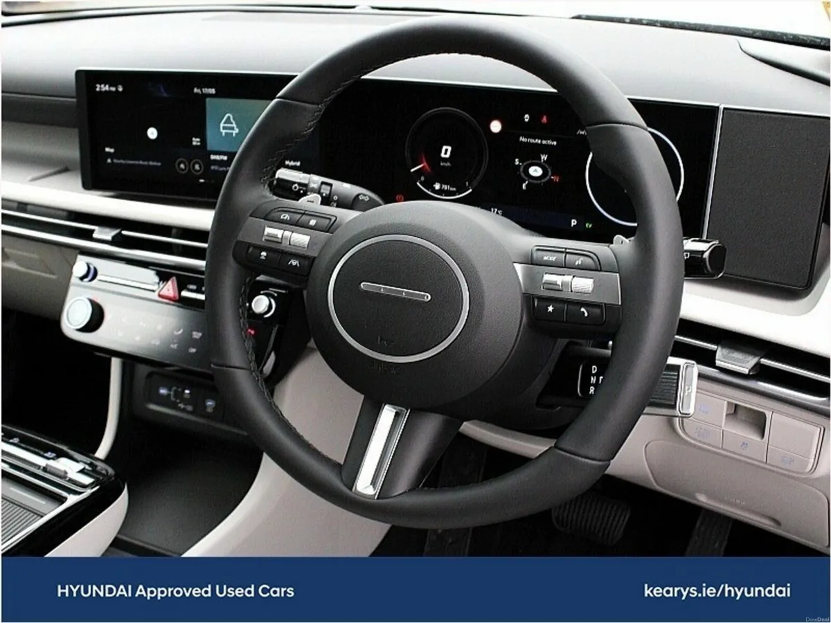 Hyundai Tucson Tucson FL 2WD Executive PHEV Auto - Image 4