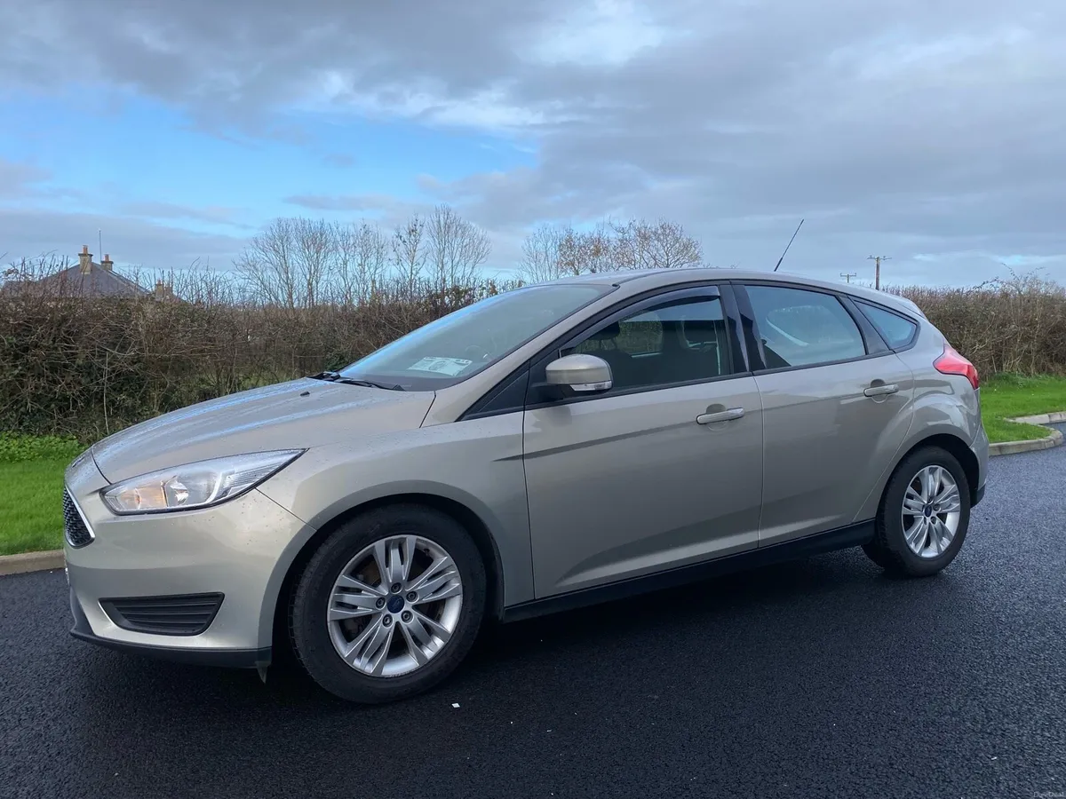 2015 Ford Focus 1.0 Petrol Low Kms Lovely Car - Image 3