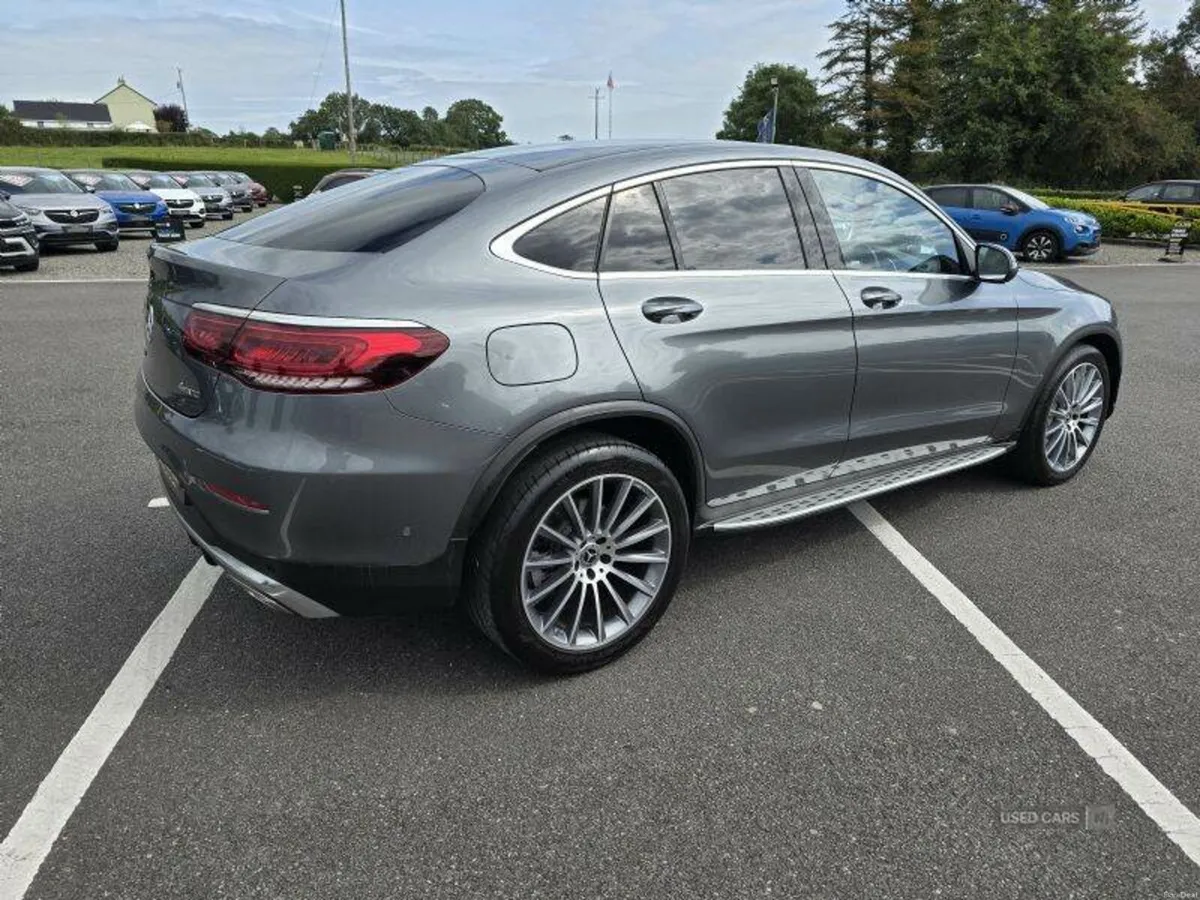 Mercedes-Benz GLC Coupe AMG Line Premium - Image 5