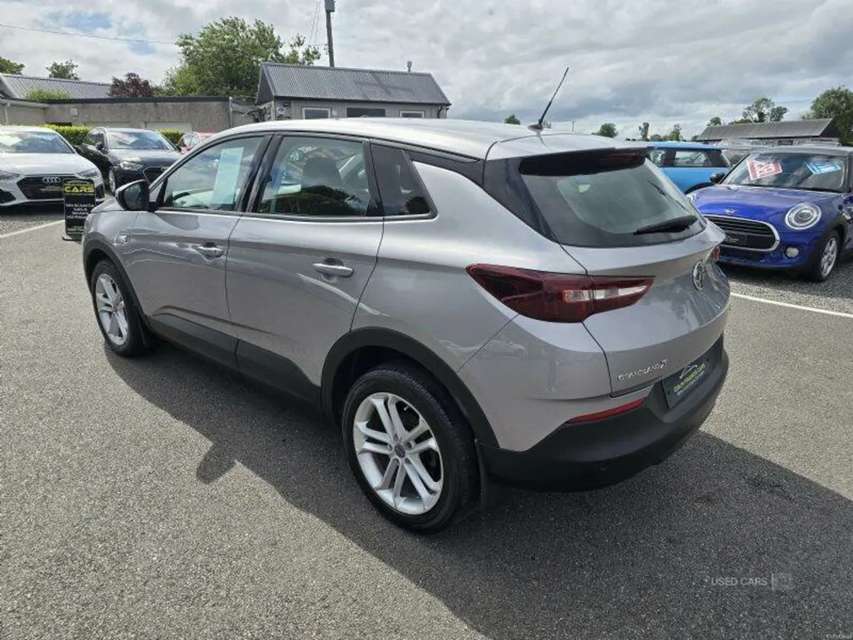 Vauxhall Grandland X SE - Image 3