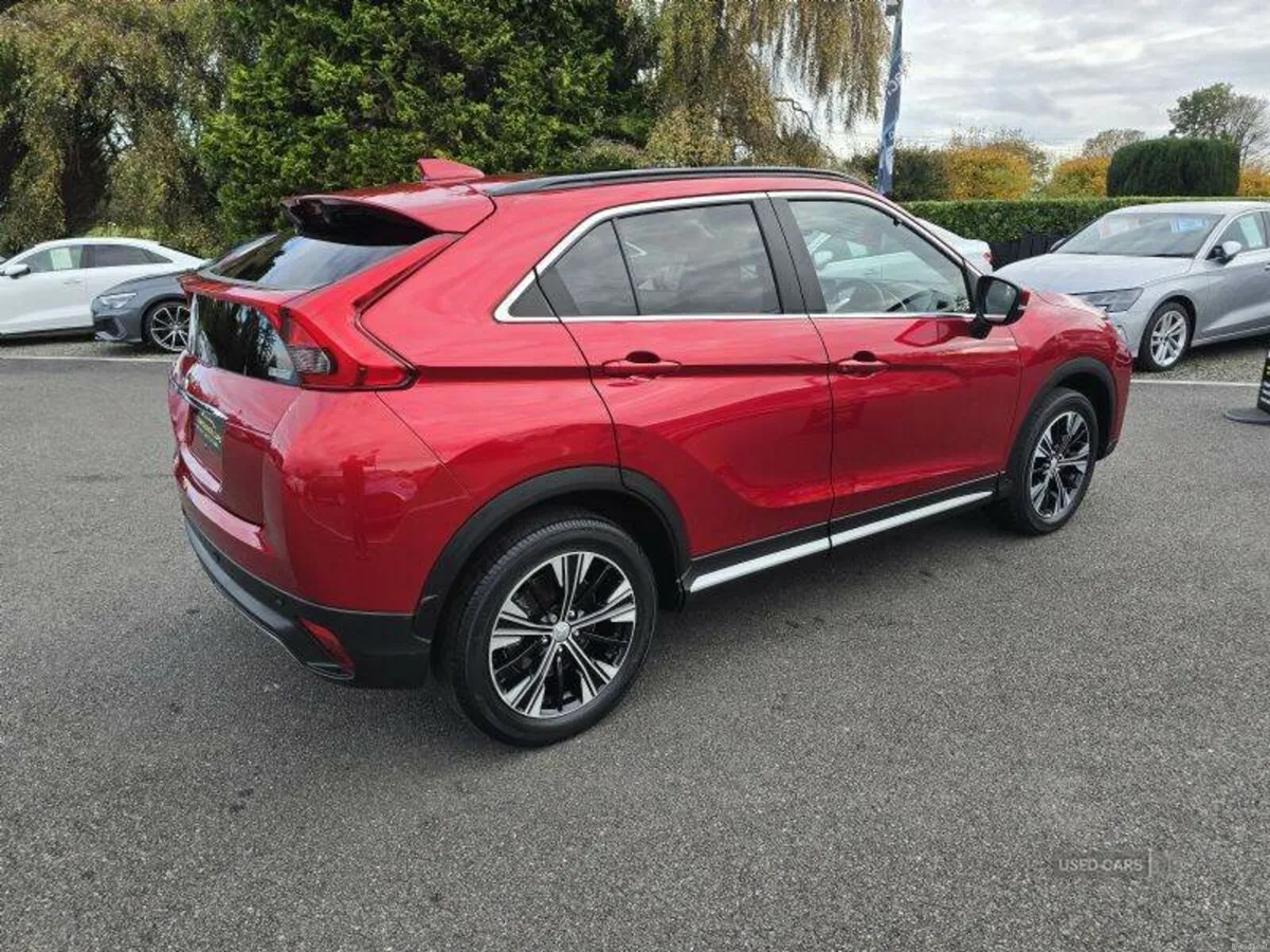Mitsubishi Eclipse Cross Exceed - Image 5