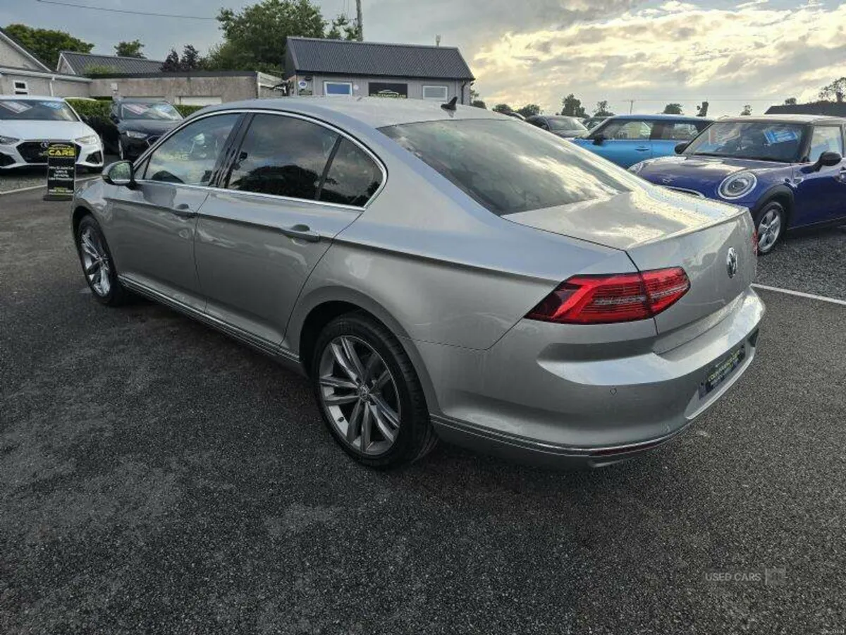 Volkswagen Passat GT - Image 3