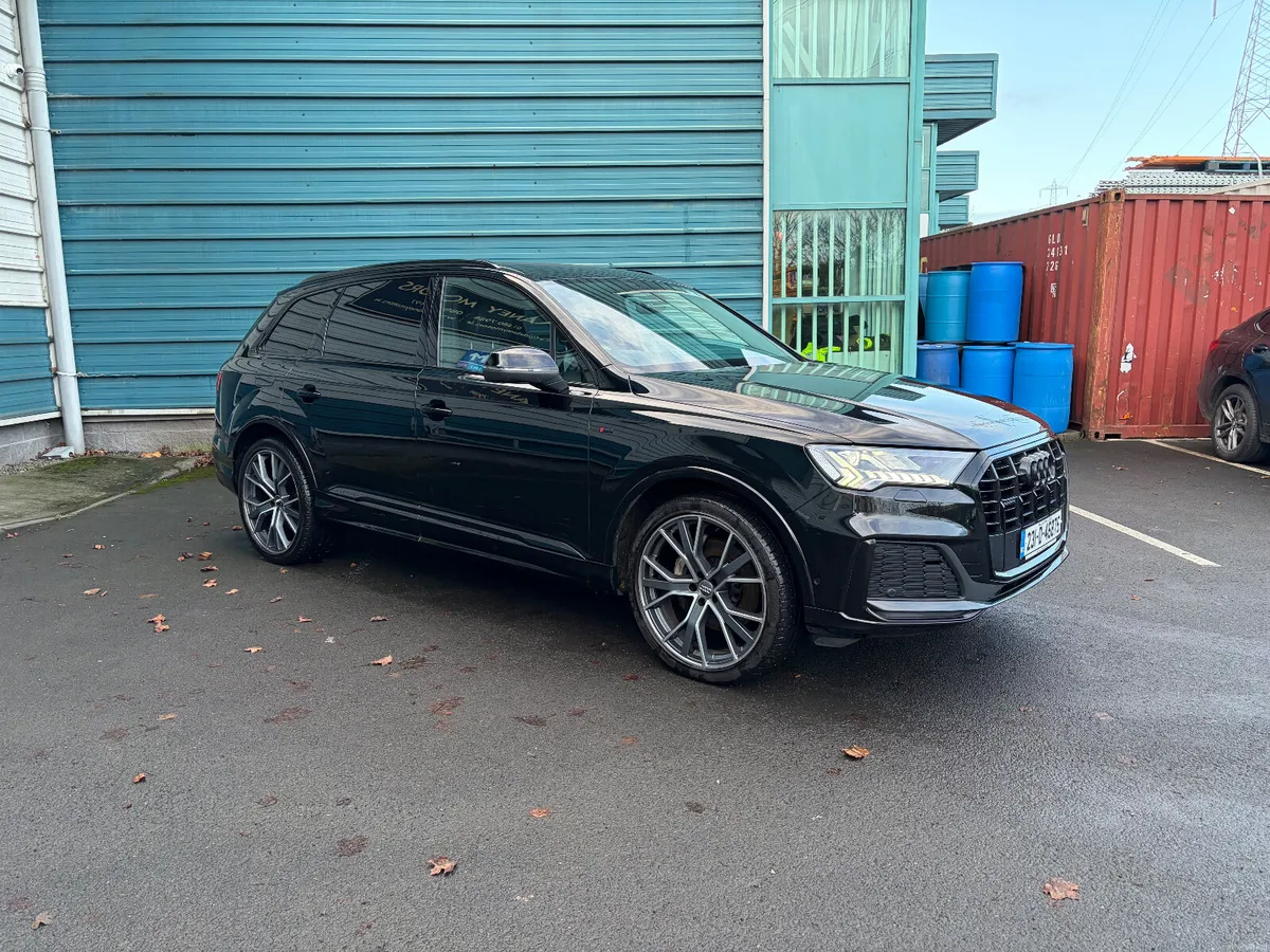 231 Audi Q7 N1 2 Seat Commercial Van - Image 3