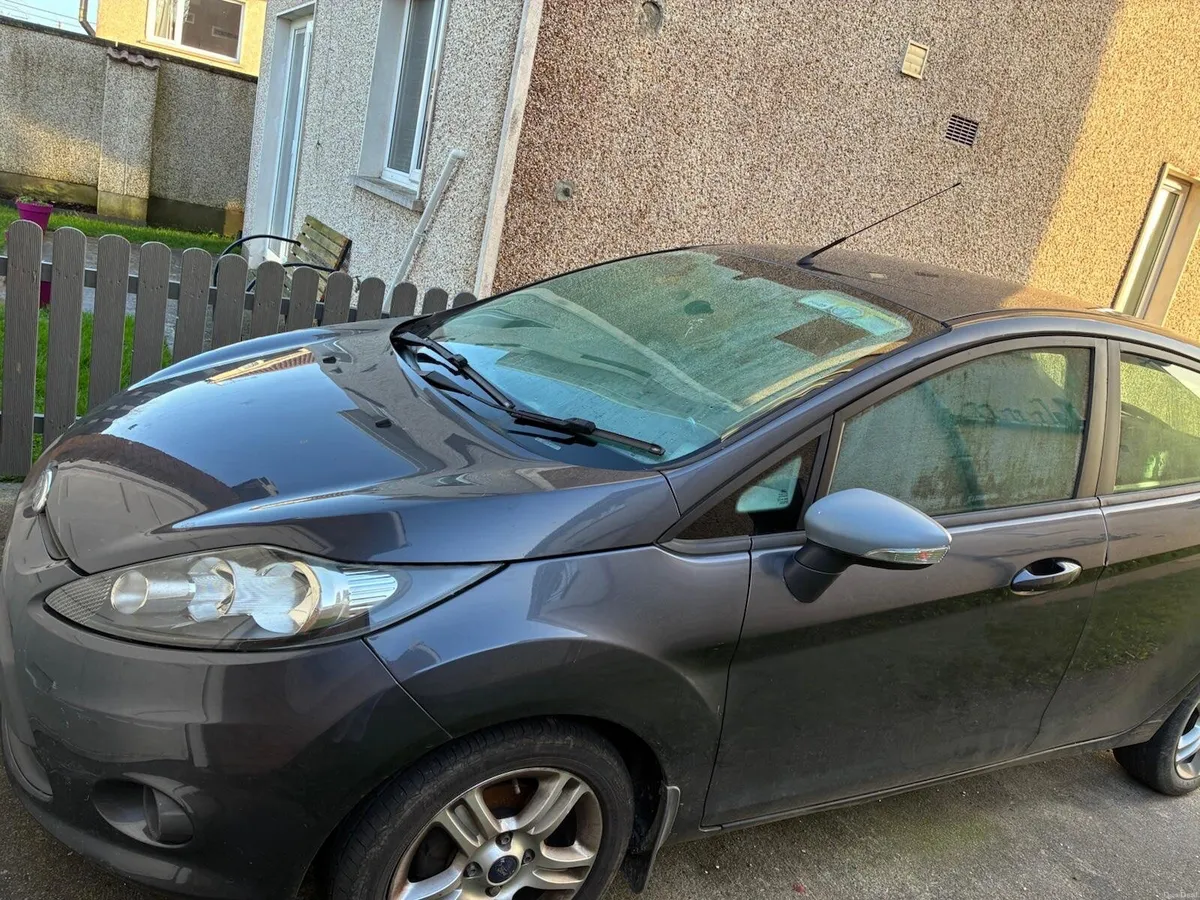 Ford Fiesta 2009 - Image 3