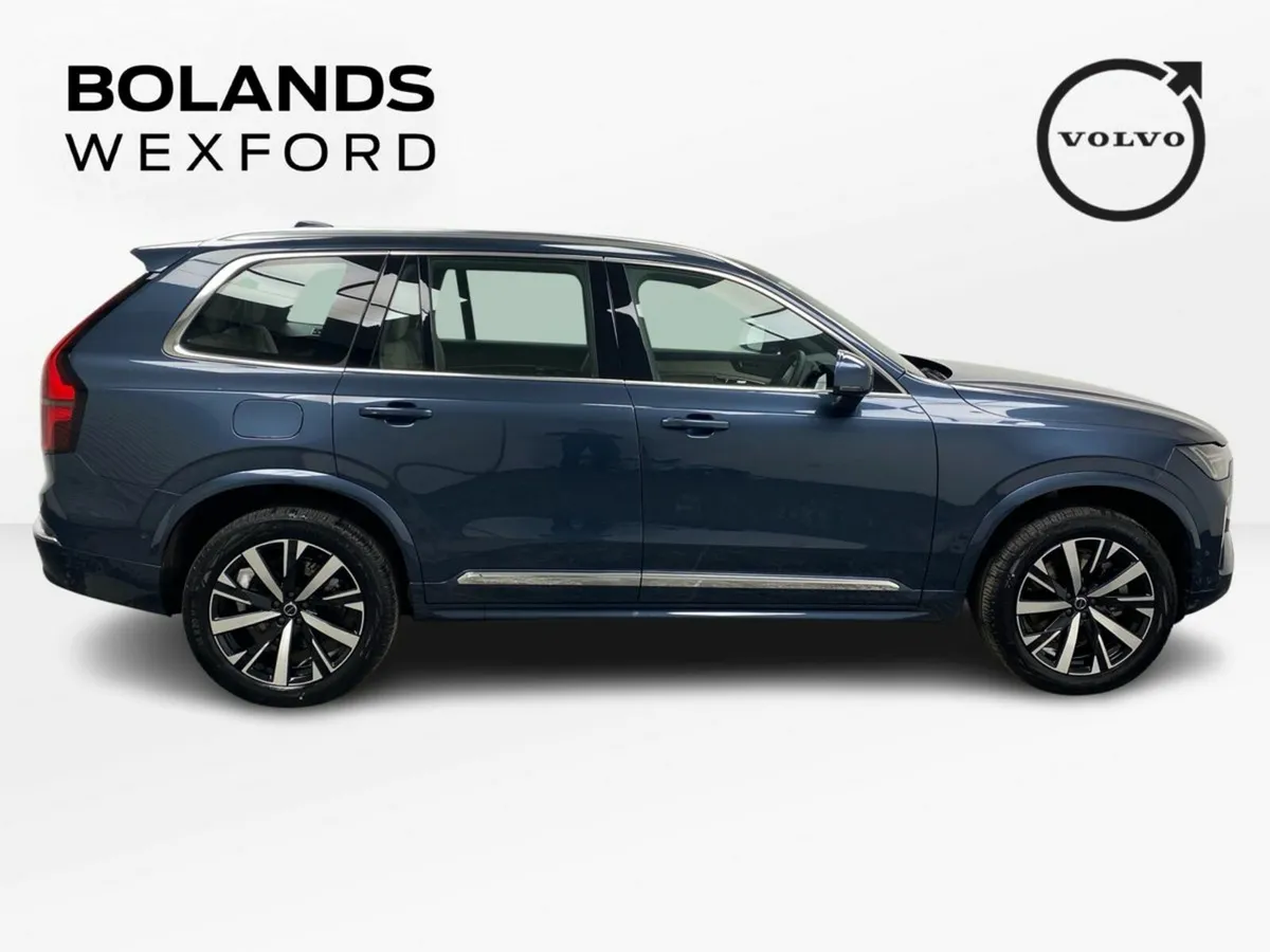 Volvo XC90 Plus Bright model with cardamon interio - Image 4