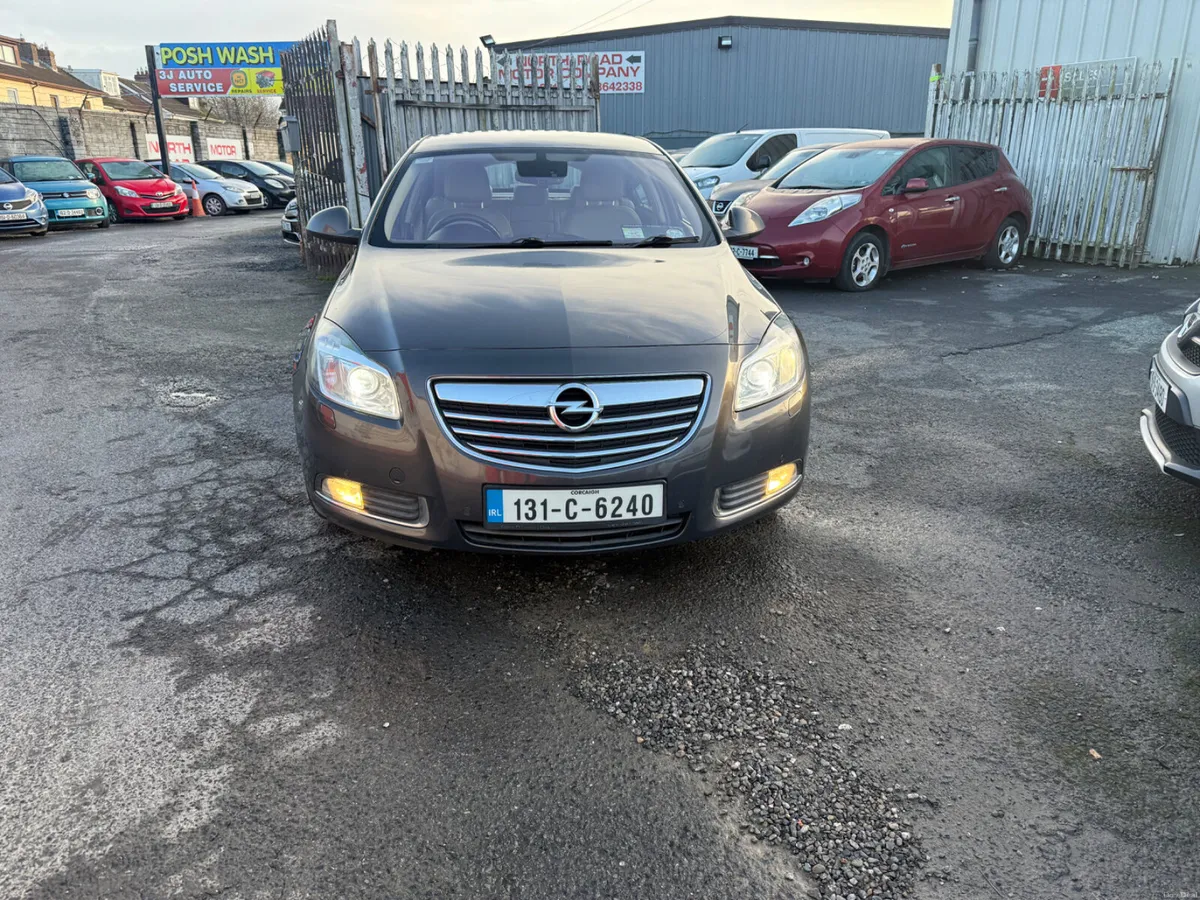 Opel Insignia 2.0CDTI NCT TAX HIGH SPEC - Image 4