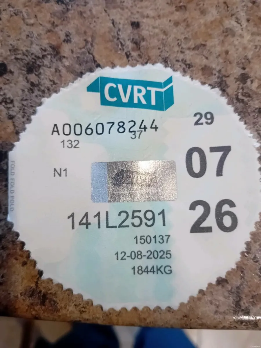 2014 Dacia Duster Commercial 4×4 - Image 2