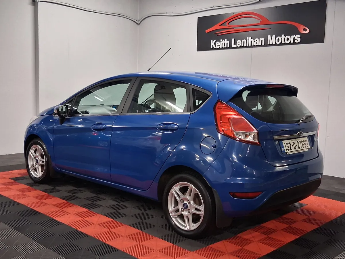 2013 Ford Fiesta **1.25 ZETEC** - Image 3