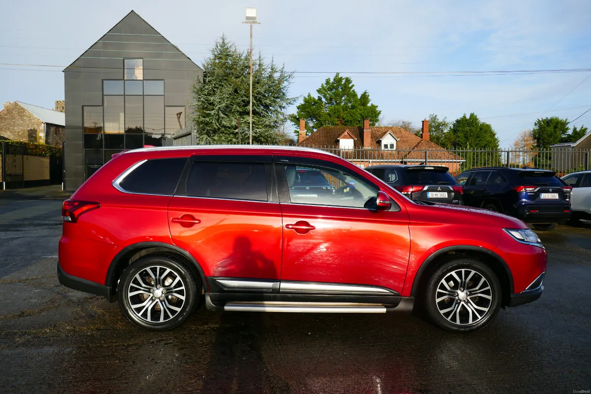 181, MITSUBISHI OUTLANDER OUTL 4WD 6AT 7S 17MY 4DR - Image 3