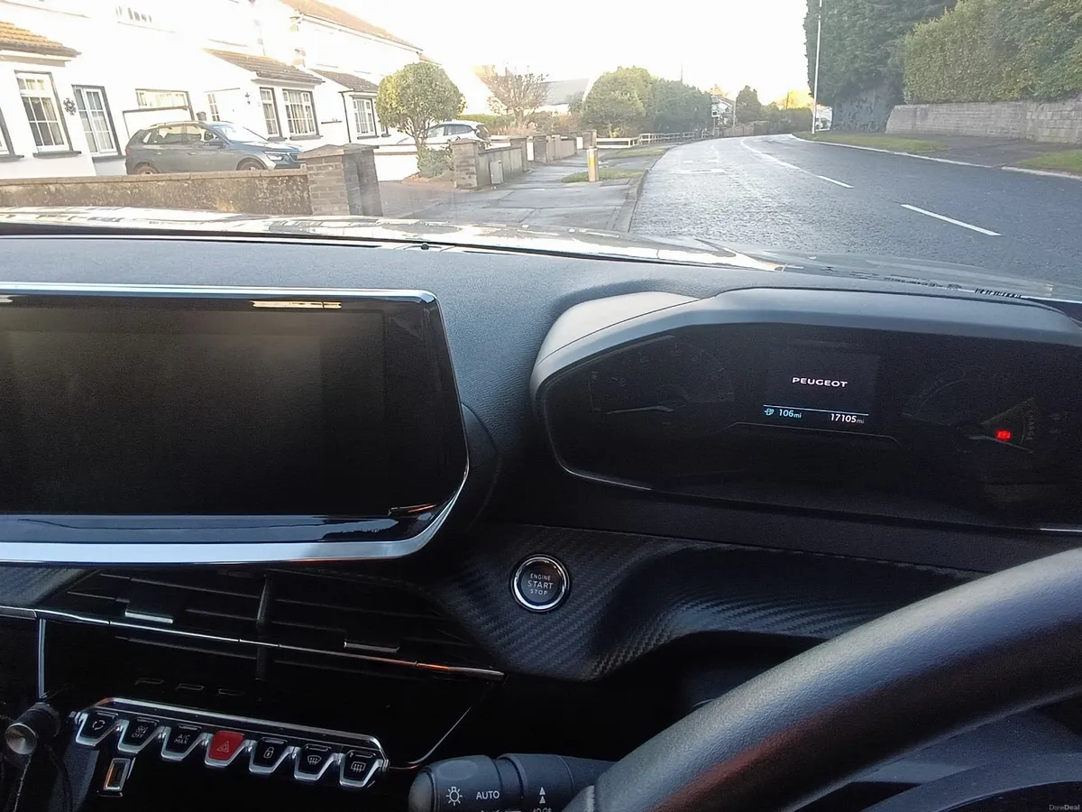 Peugeot 2008 2021 - Image 4