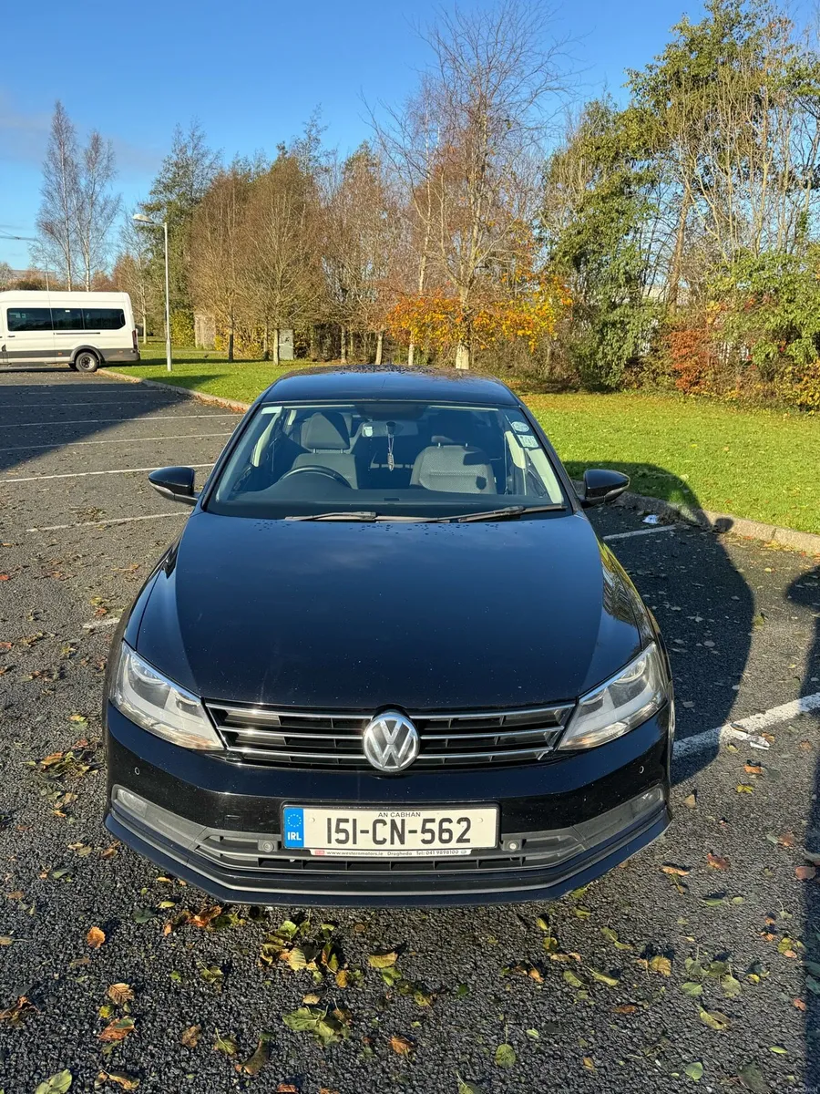 VW Jetta 2.0 TDI DSG - Image 2