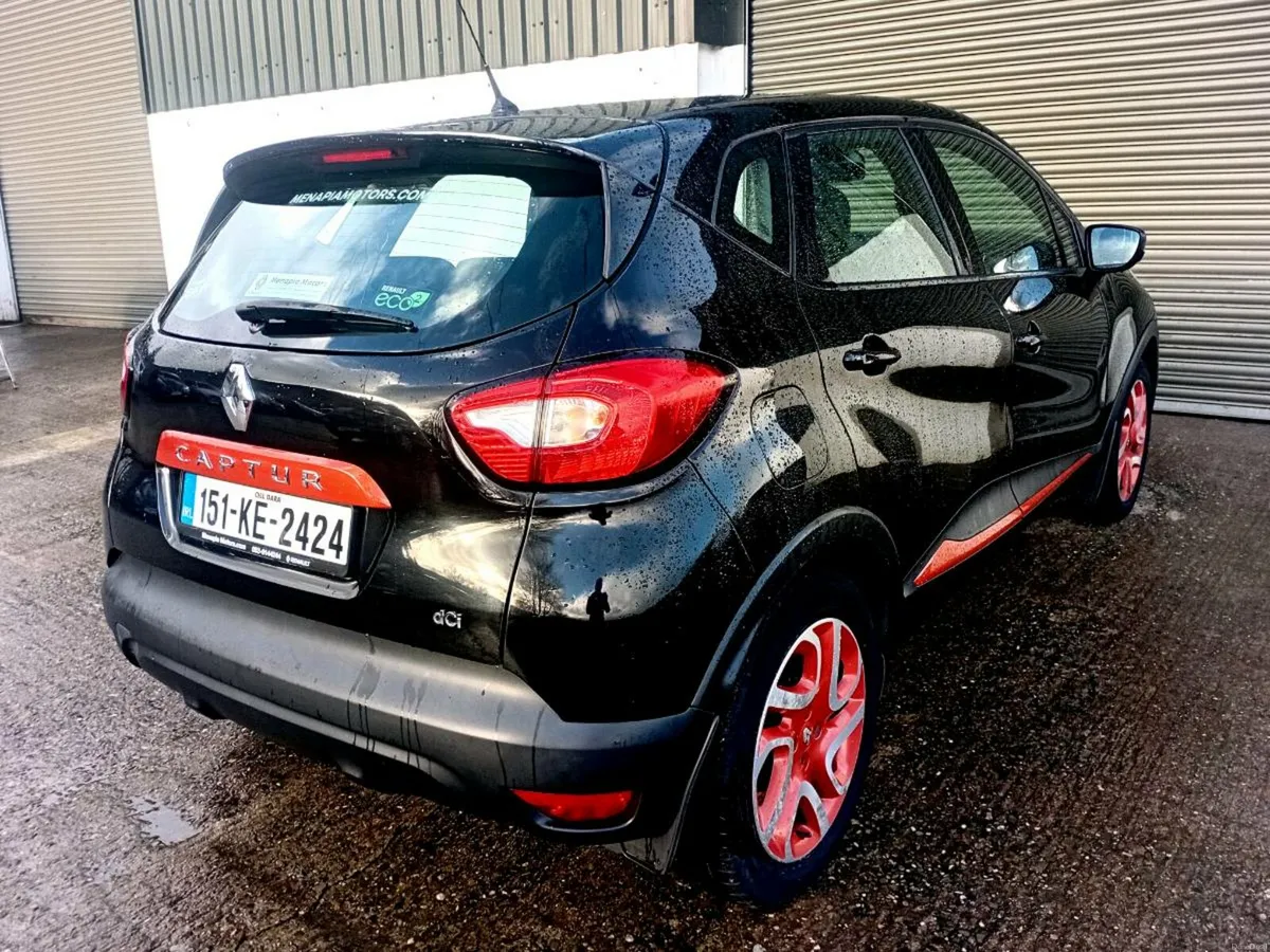 2015 RENAULT CAPTUR 1.5DCi ☆ IMMACULATE ☆ - Image 5