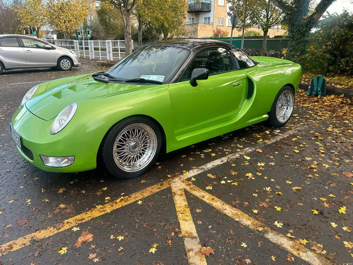 TOYOTA MR2.S - Image 2