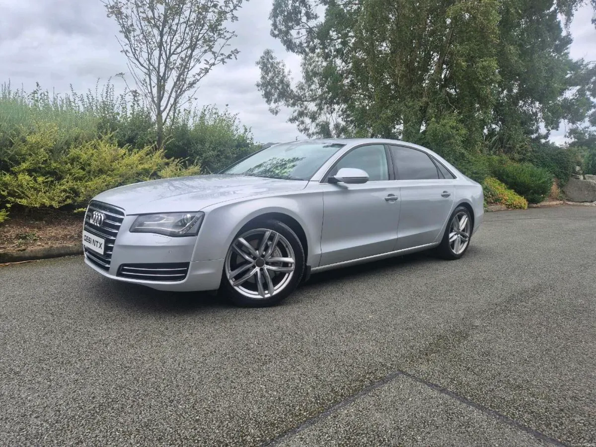 2012 audi a8 - Image 1