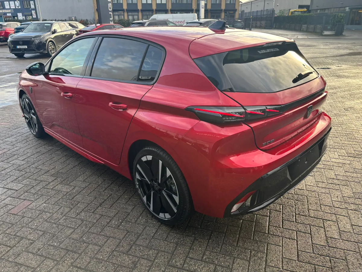 All new Peugeot 308 GT hybrid - Image 6