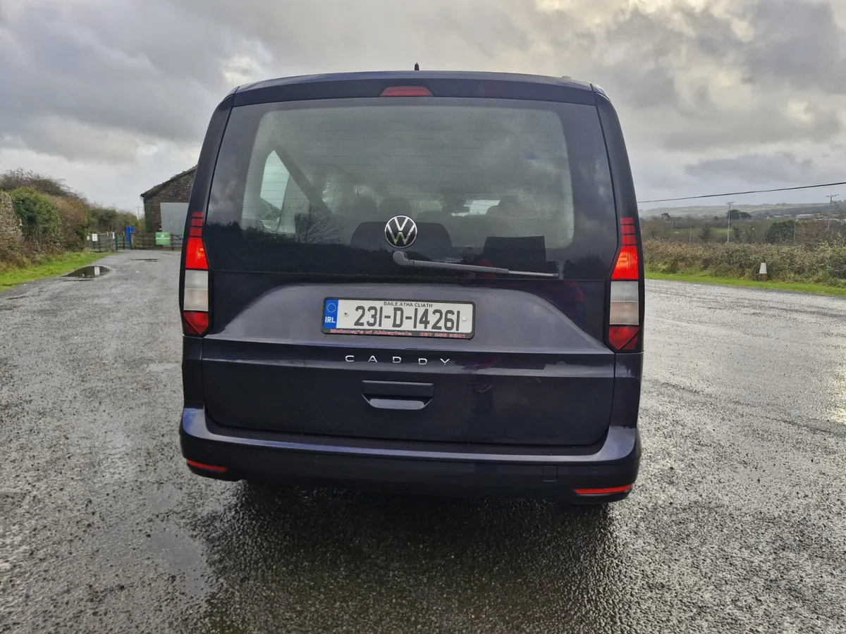 Volkswagen Caddy 2023 7 seater - Image 5