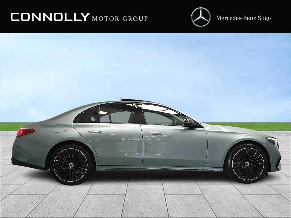 Mercedes-Benz E-Class E300e Night Edition w/ pan r - Image 3