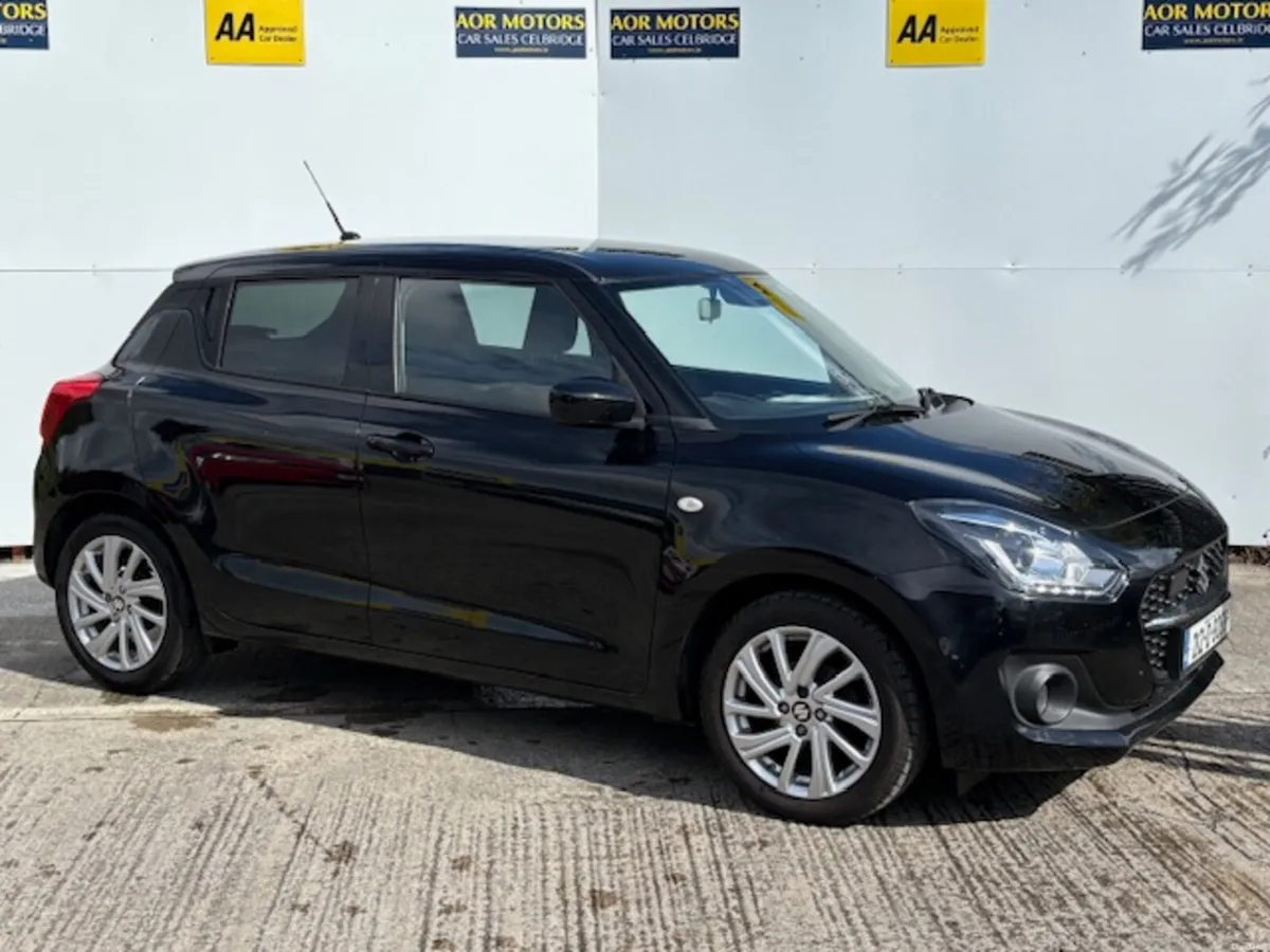 Suzuki Swift 2021 HYBRID AUTOMATIC - Image 3