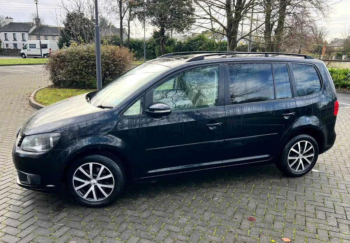 Volkswagen Touran 2010 1.6 TDI new nct 9/26 - Image 2