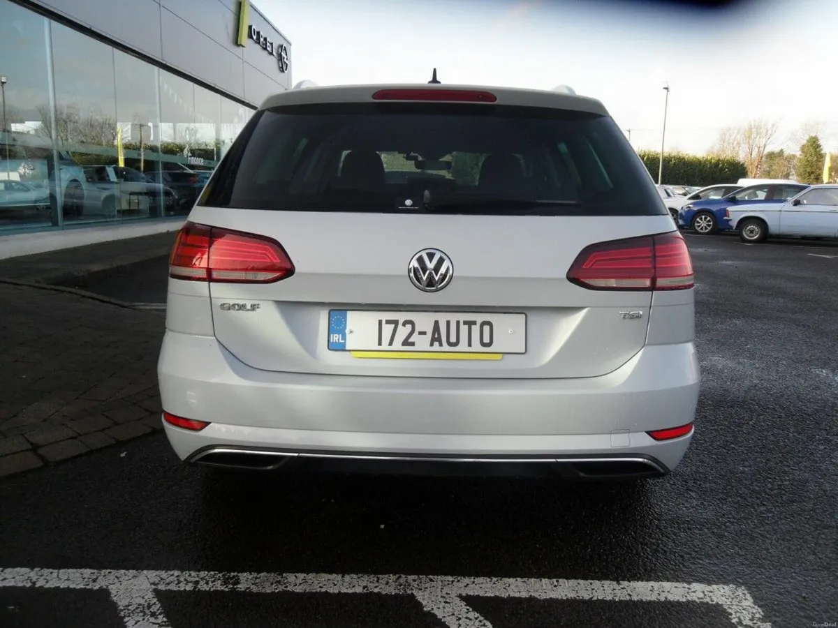 Volkswagen Golf Estate - Image 2