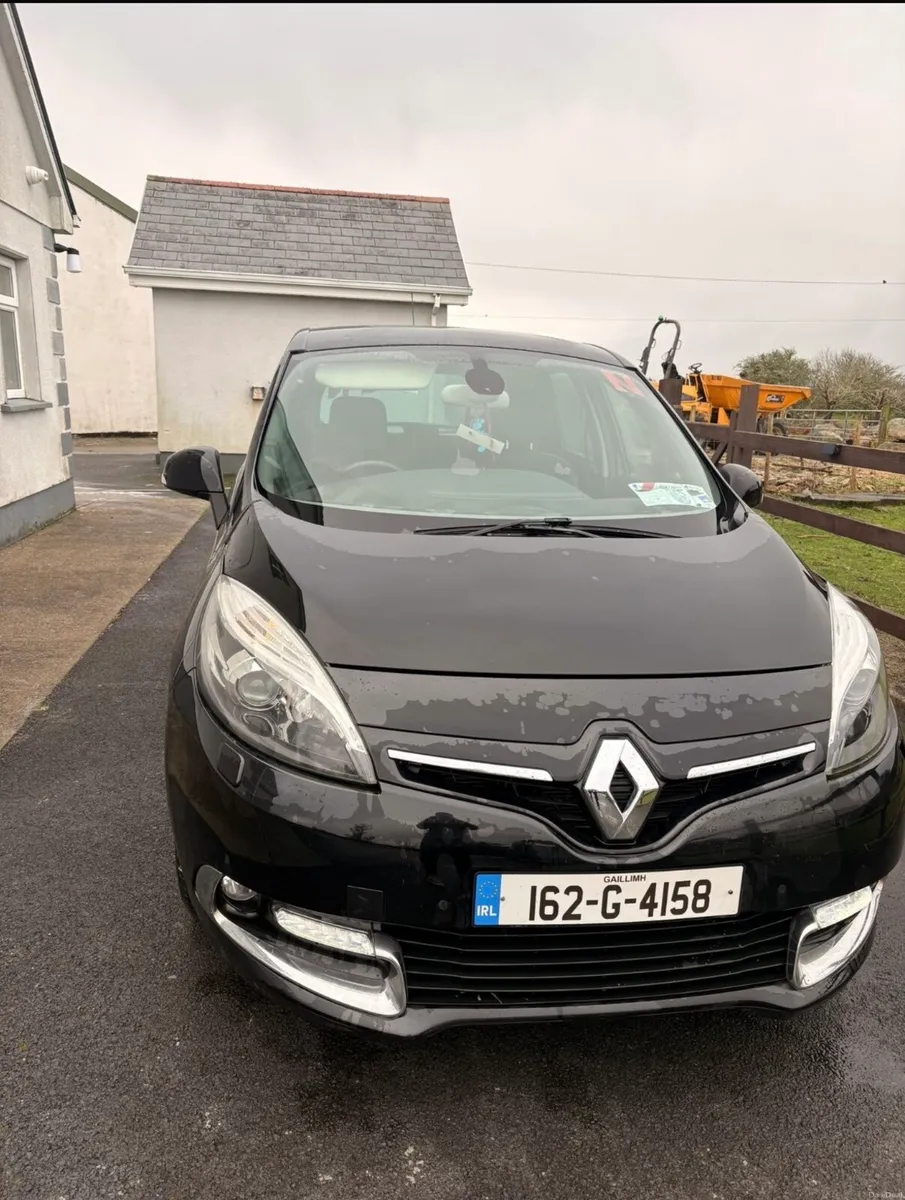 2016 Renault scenic - Image 1