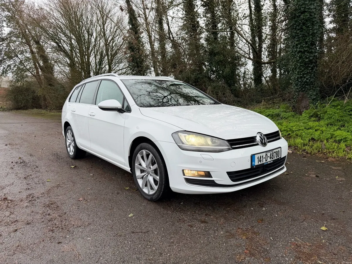 Volkswagen Golf Estate highline 1.4tsi Auto - Image 3