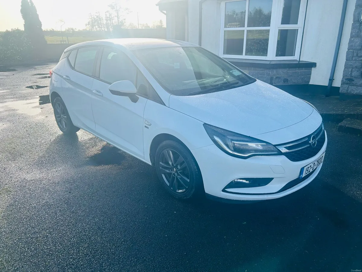 192 Opel Astra 1.6CDTI  New Nct + T/C - Image 4