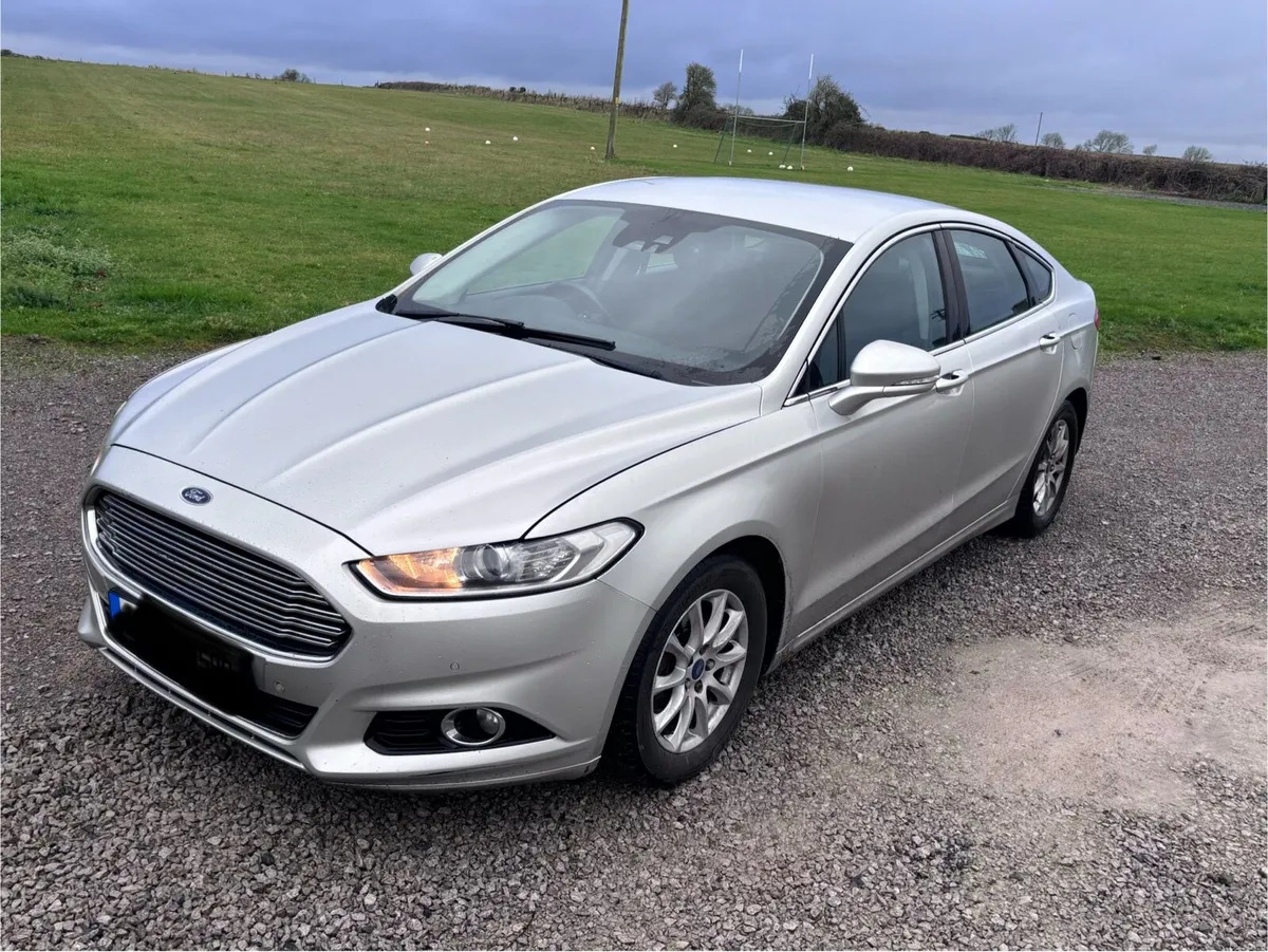Ford Mondeo Titanium - Image 2
