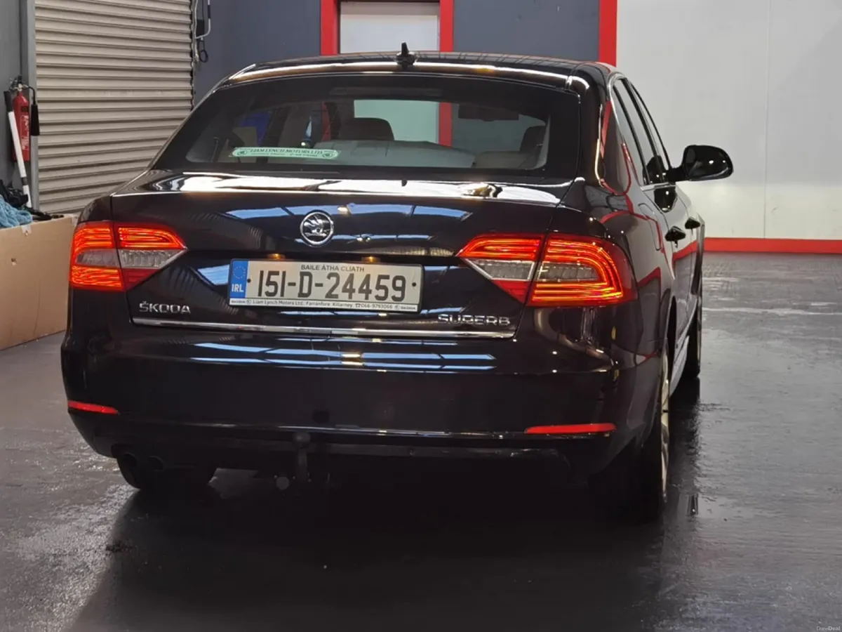 Skoda Superb 2015 1.6 TDI 105 Bhp - Image 4