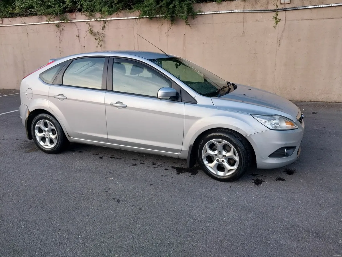 Ford Focus 2009 - Image 1