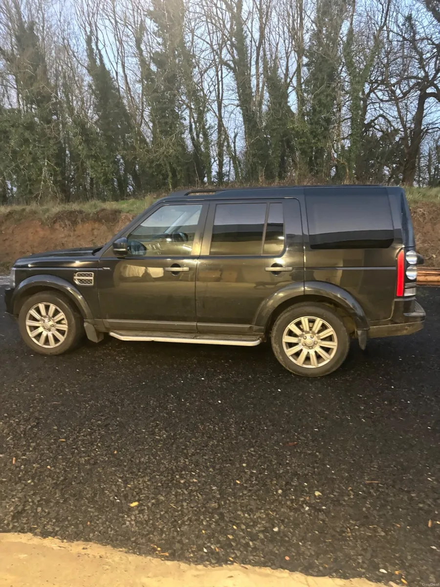 Land Rover Discovery 2015 - Image 4