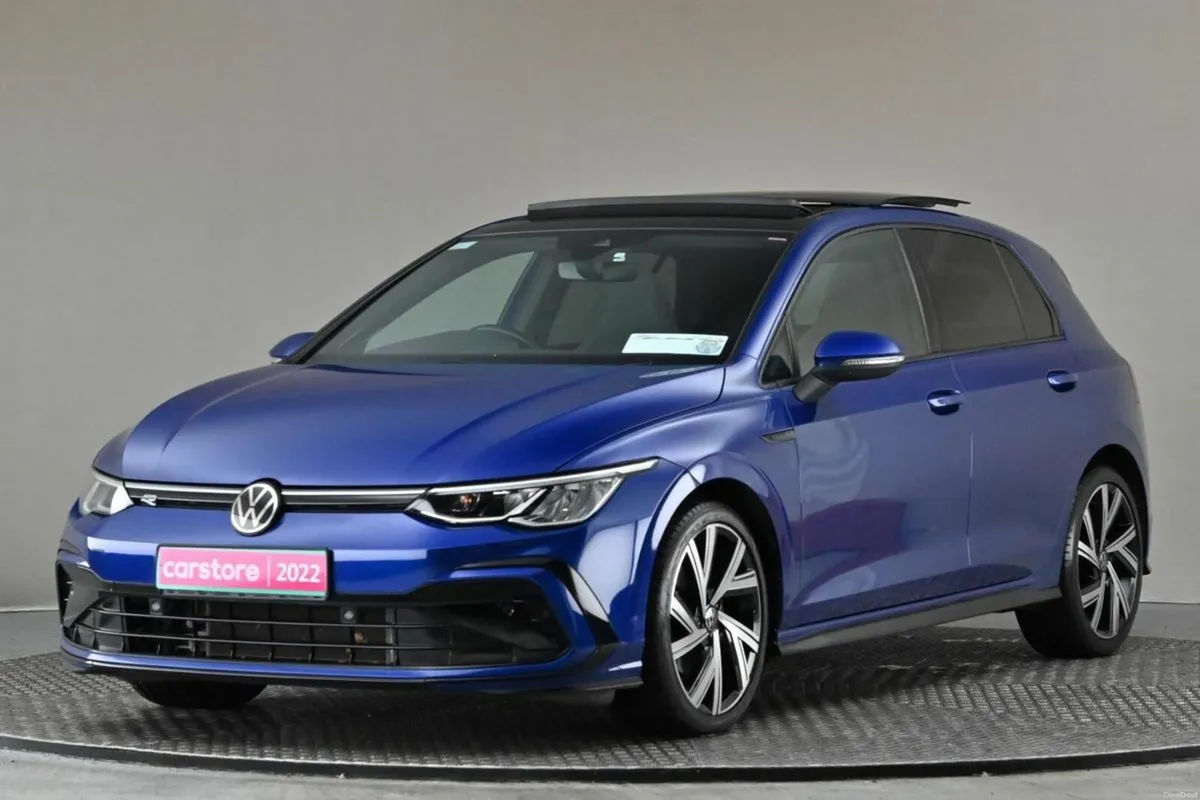 Volkswagen Golf 1.5 TSI 130BHP R-LINE 6SPD **EL.SU - Image 3