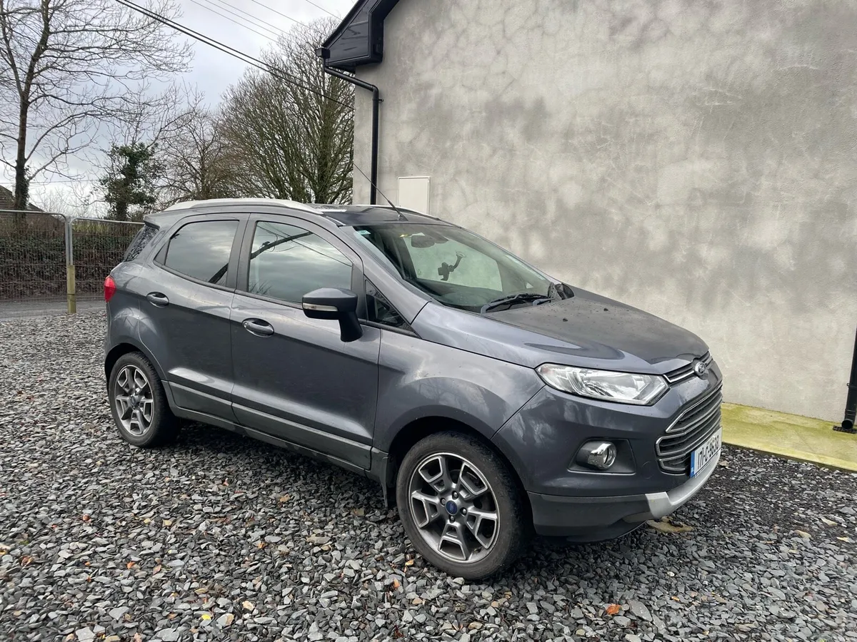 2017 Ford Ecosport Jeep - Image 1
