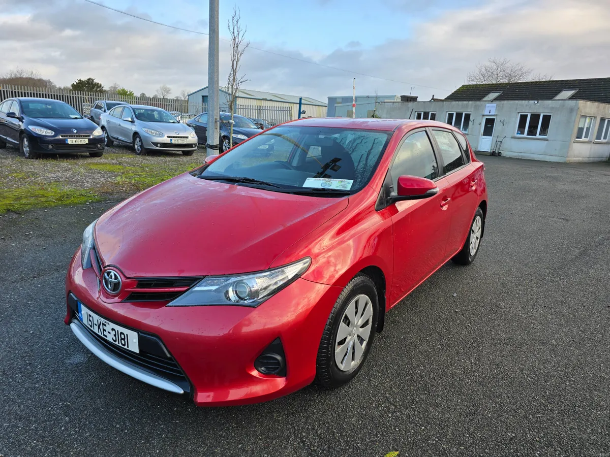 151 Toyota Auris 1.4 D4D Terra - Image 1