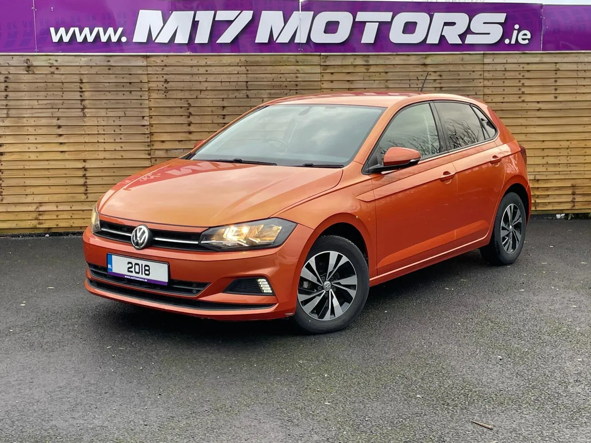 VOLKSWAGEN POLO TSI COMFORT LINE! Low KMS - Image 1