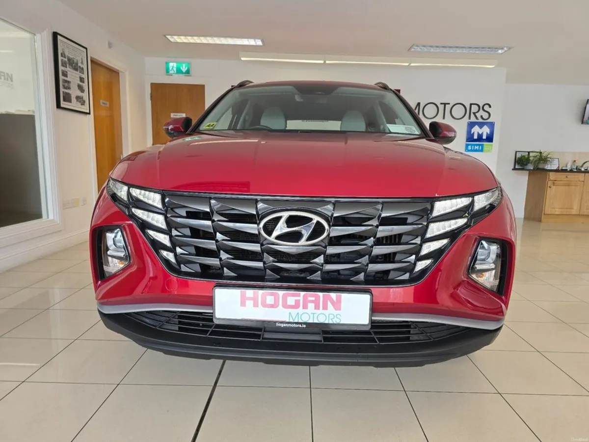 Hyundai Tucson * Jan 2026 Pricing * Executive Hybr - Image 2