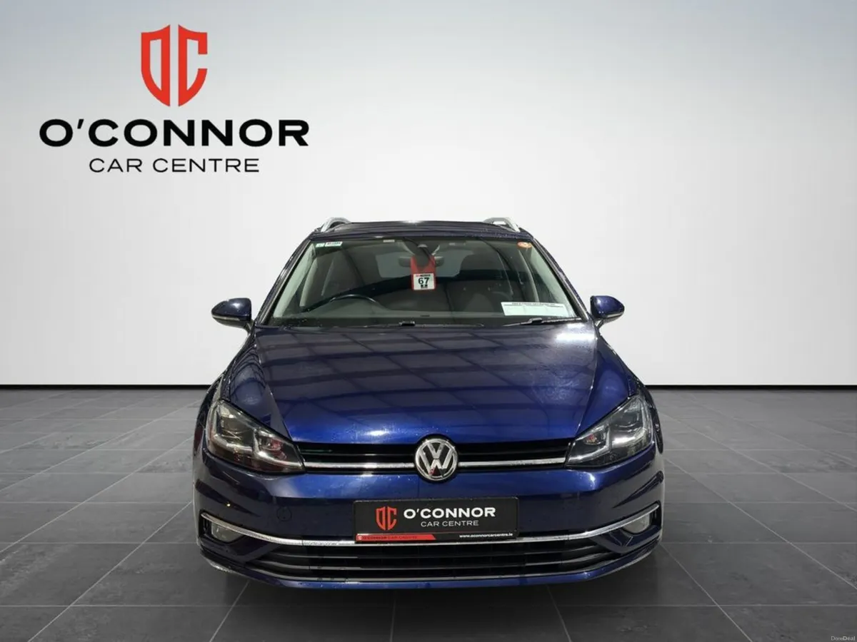 Volkswagen Golf "premium comfort, big space, effor - Image 2