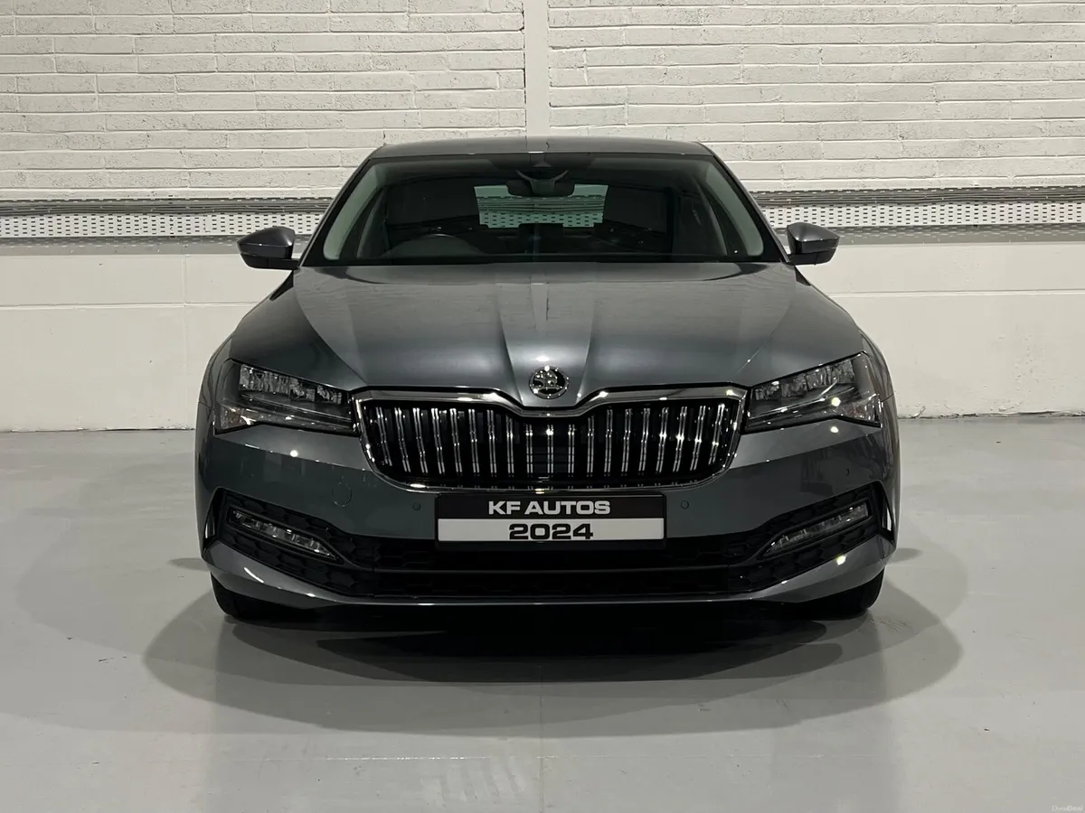 Skoda Superb SE Tech(Style) 2.0TDI 150bhp DSG Auto - Image 2