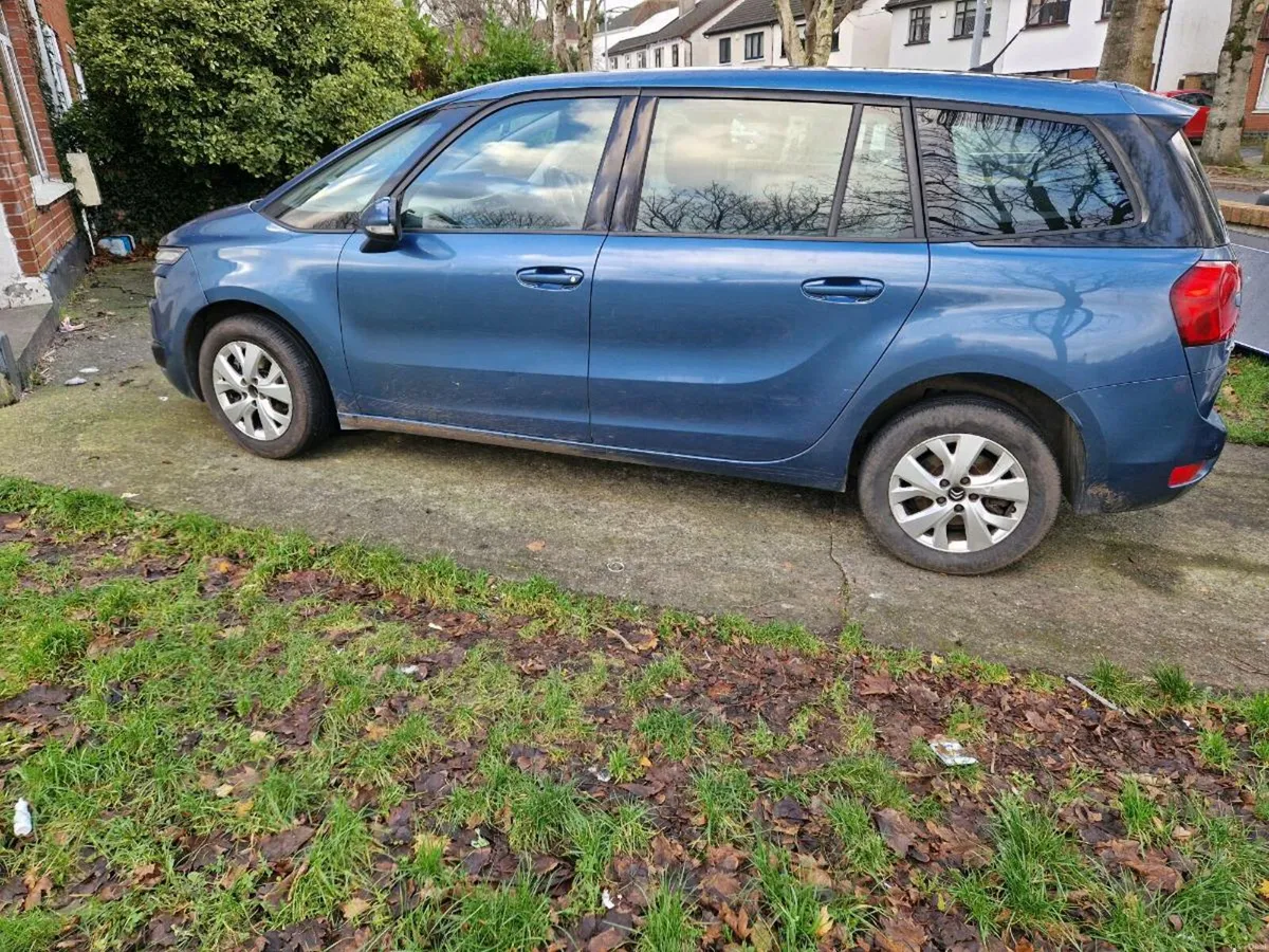 2016 citroen picasso 7 seats new nct 01/27 taxed - Image 3