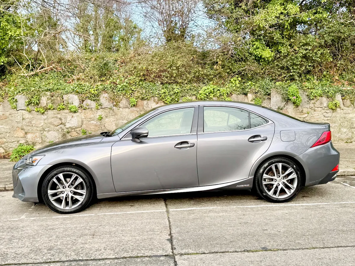 Lexus IS 2017!!!! Is300H!!!1YR HYBRID WARRANTY!! - Image 3