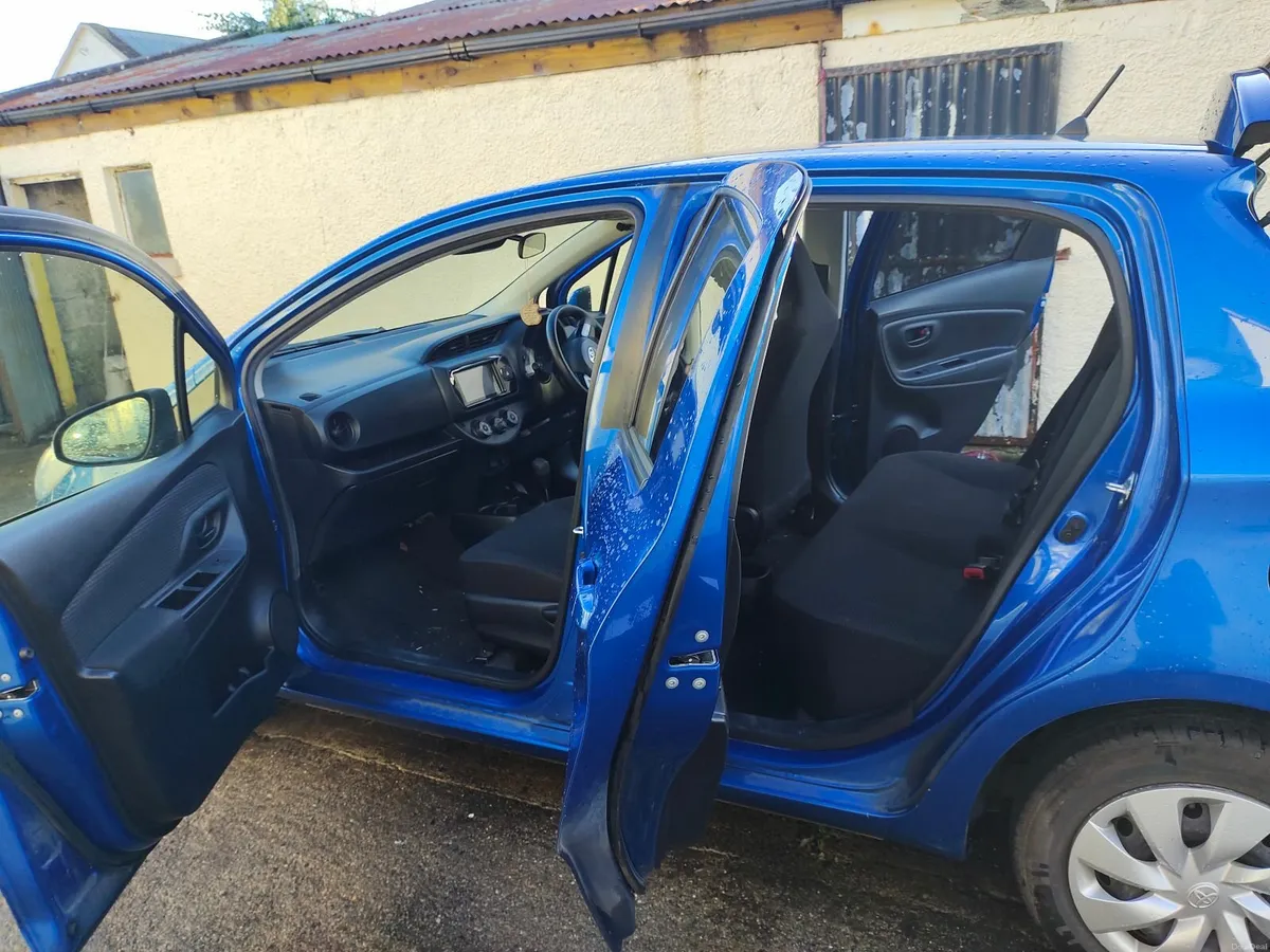 Toyota Vitz 2019 - Image 3